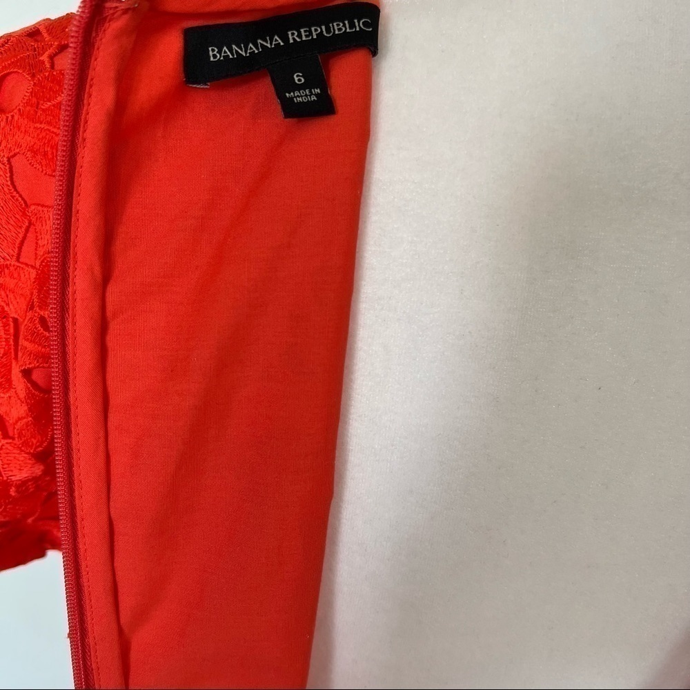 Banana Republic Embroidered V-Neck Dress in Reddish Orange Color in Size 6 - Picture 6 of 13